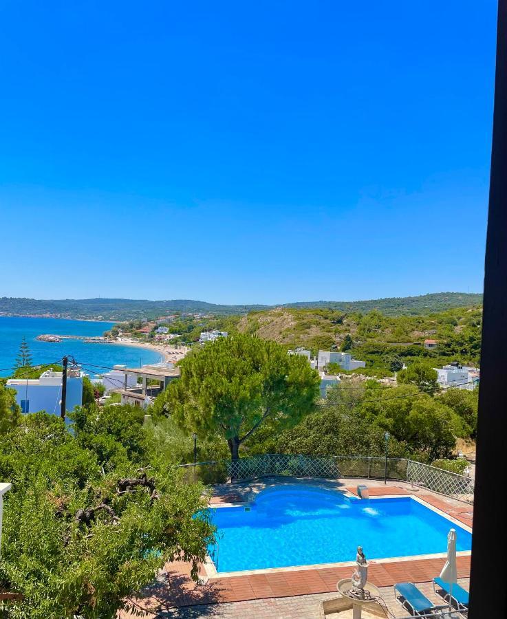 Vasilikos Apartments Paralia Agias Foteinis ภายนอก รูปภาพ