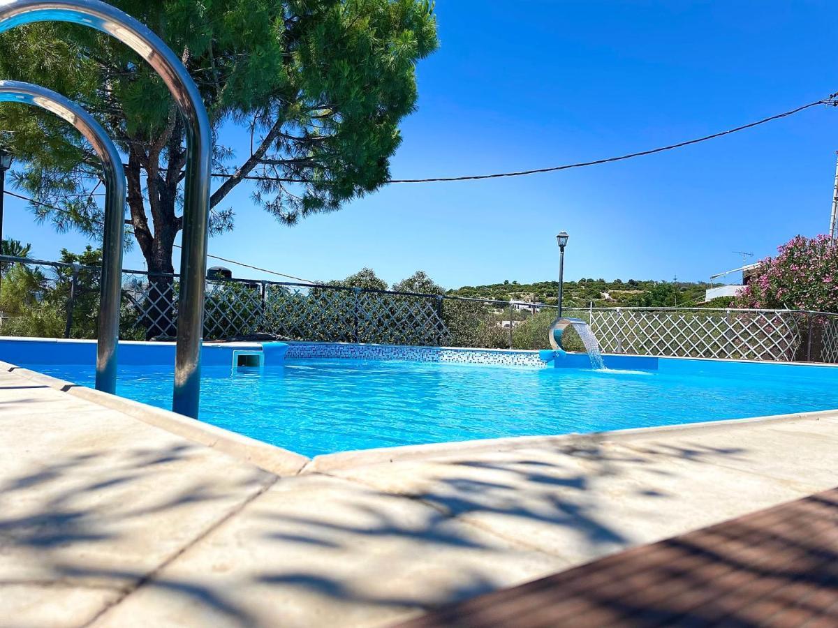 Vasilikos Apartments Paralia Agias Foteinis ภายนอก รูปภาพ